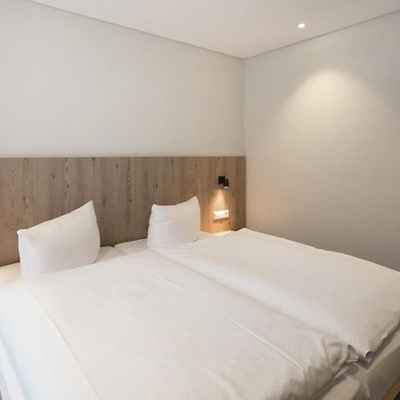 Hotel-Gasthaus Engel Luttingen Лауфенбург Стая снимка