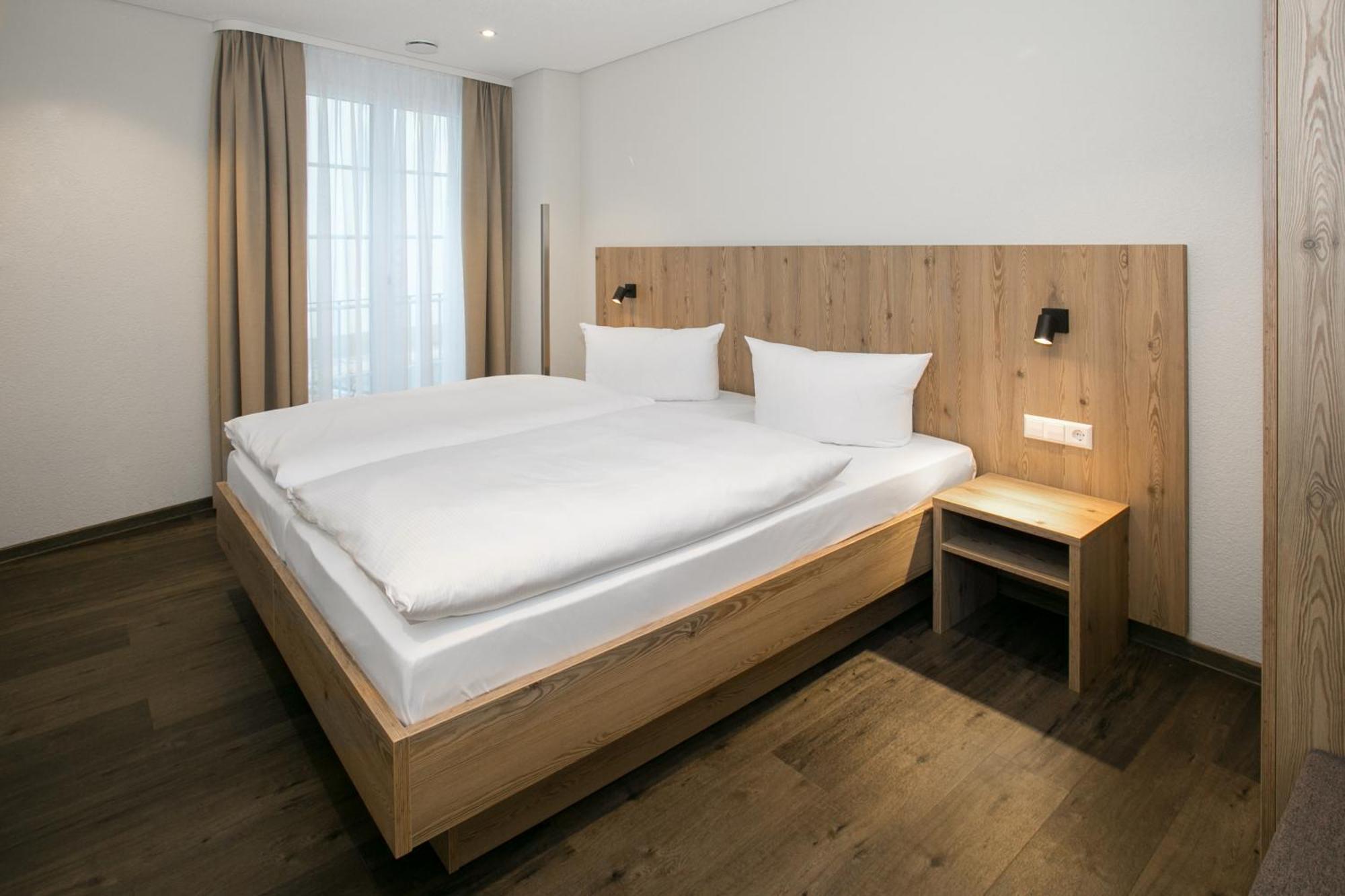 Hotel-Gasthaus Engel Luttingen Лауфенбург Стая снимка